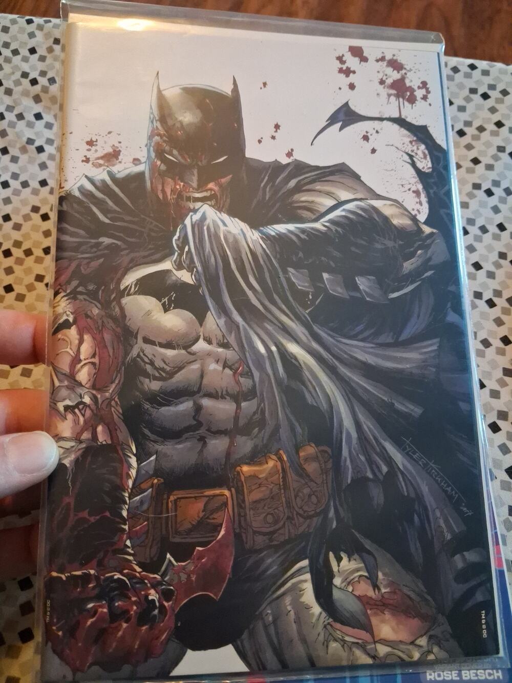 BATMAN #136 VIRGIN - TYLER KIRKHAM - BATTLE DAMAGE - SDCC 2023 NM Dc Comics